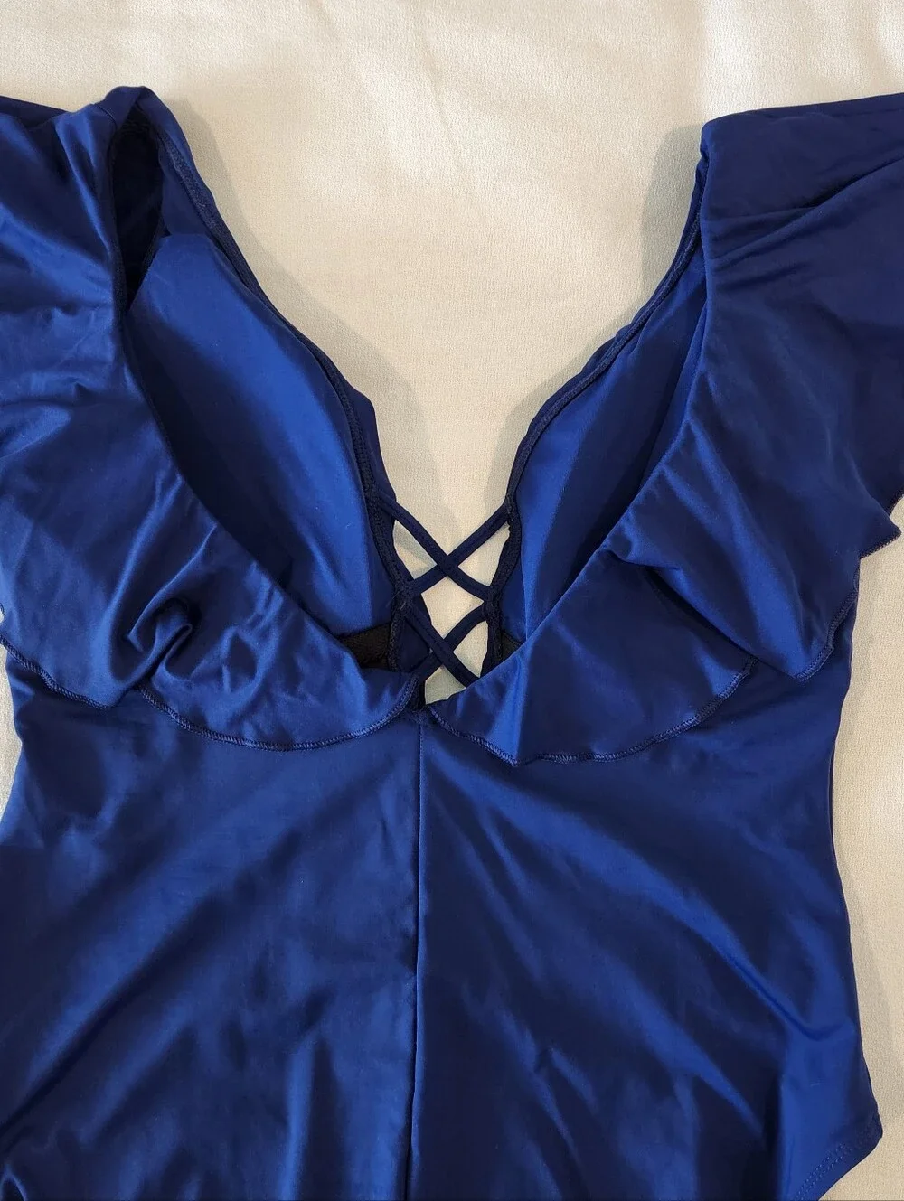 La Blanca Ruffle Shoulder 1pc Swimsuit Size 14 Cobalt Blue